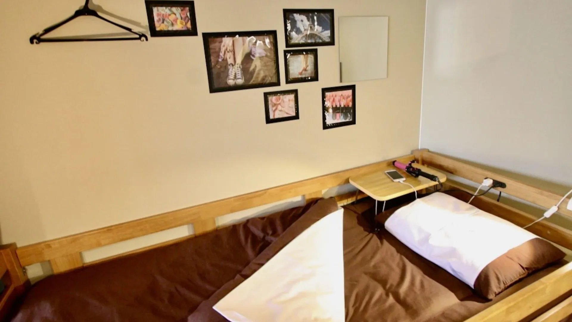 Osaka Guesthouse Nest