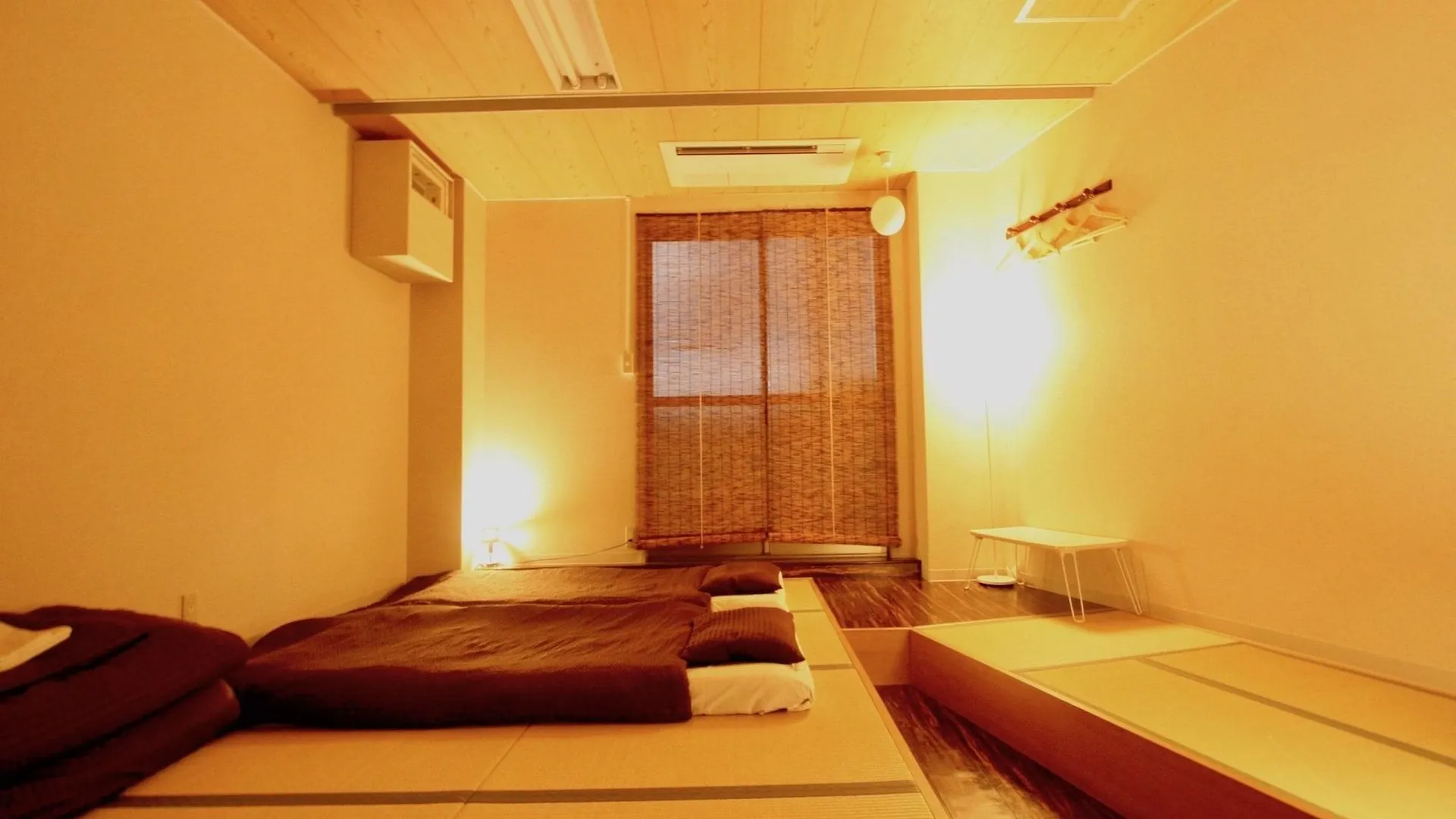 Albergue Osaka Guesthouse Nest