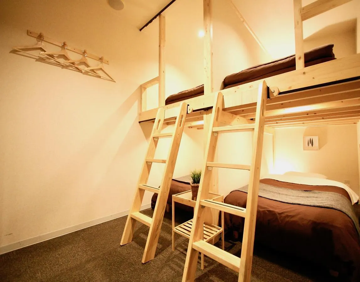 Osaka Guesthouse Nest Vandrarhem